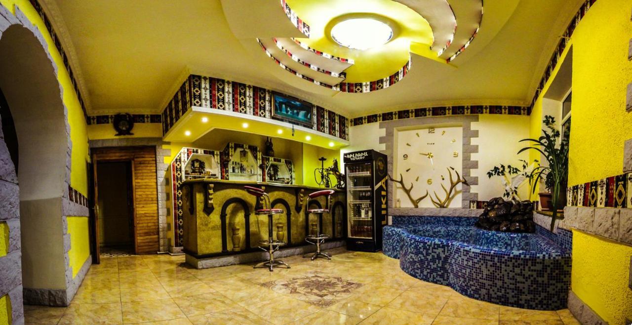 Oazis Hotel Noratus ภายนอก รูปภาพ